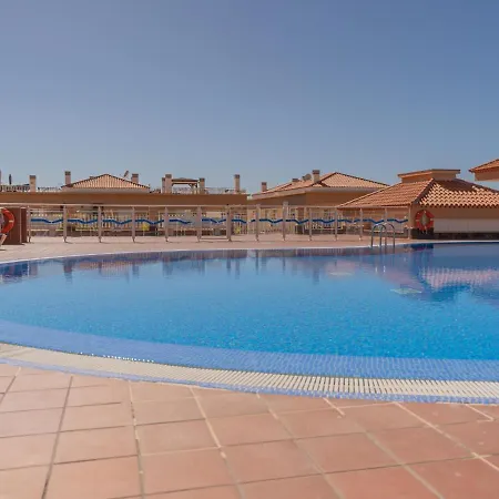 Sea Breezes Apartment