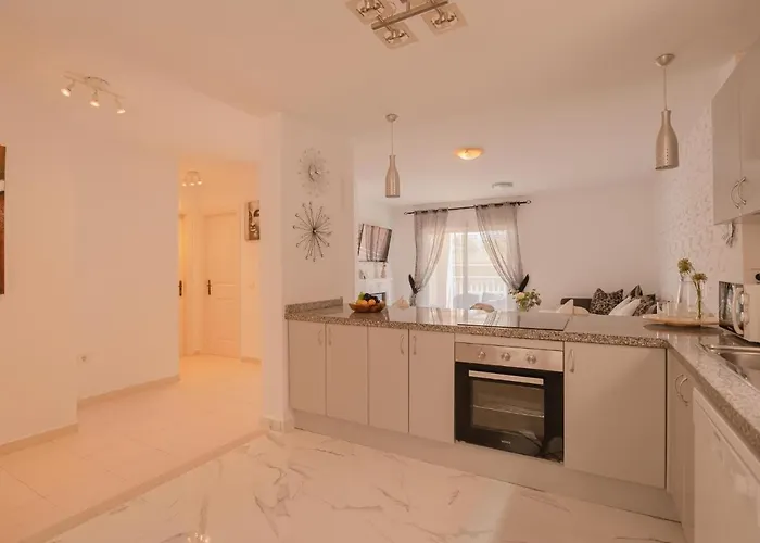 Sea Breezes Апартаменти *