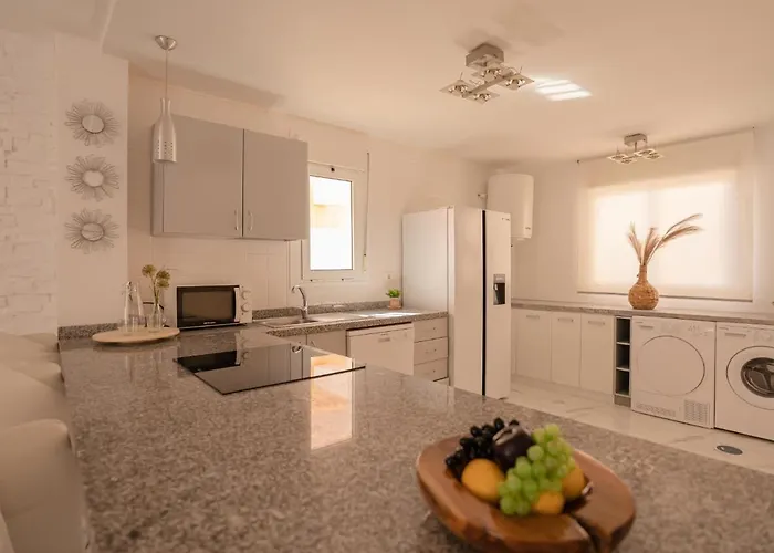 Sea Breezes Апартаменти *