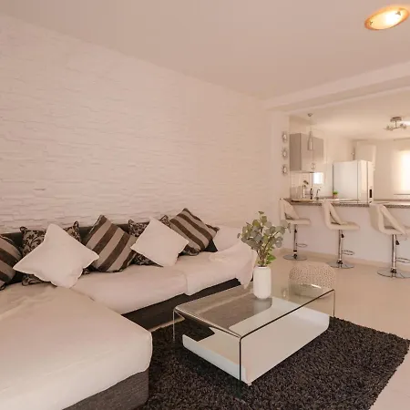 Sea Breezes - Free Wifi - Communal Pool Costa Adeje (Tenerife)